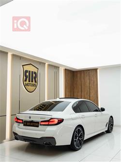 بی ئێم دەبڵیو سیریەس 5